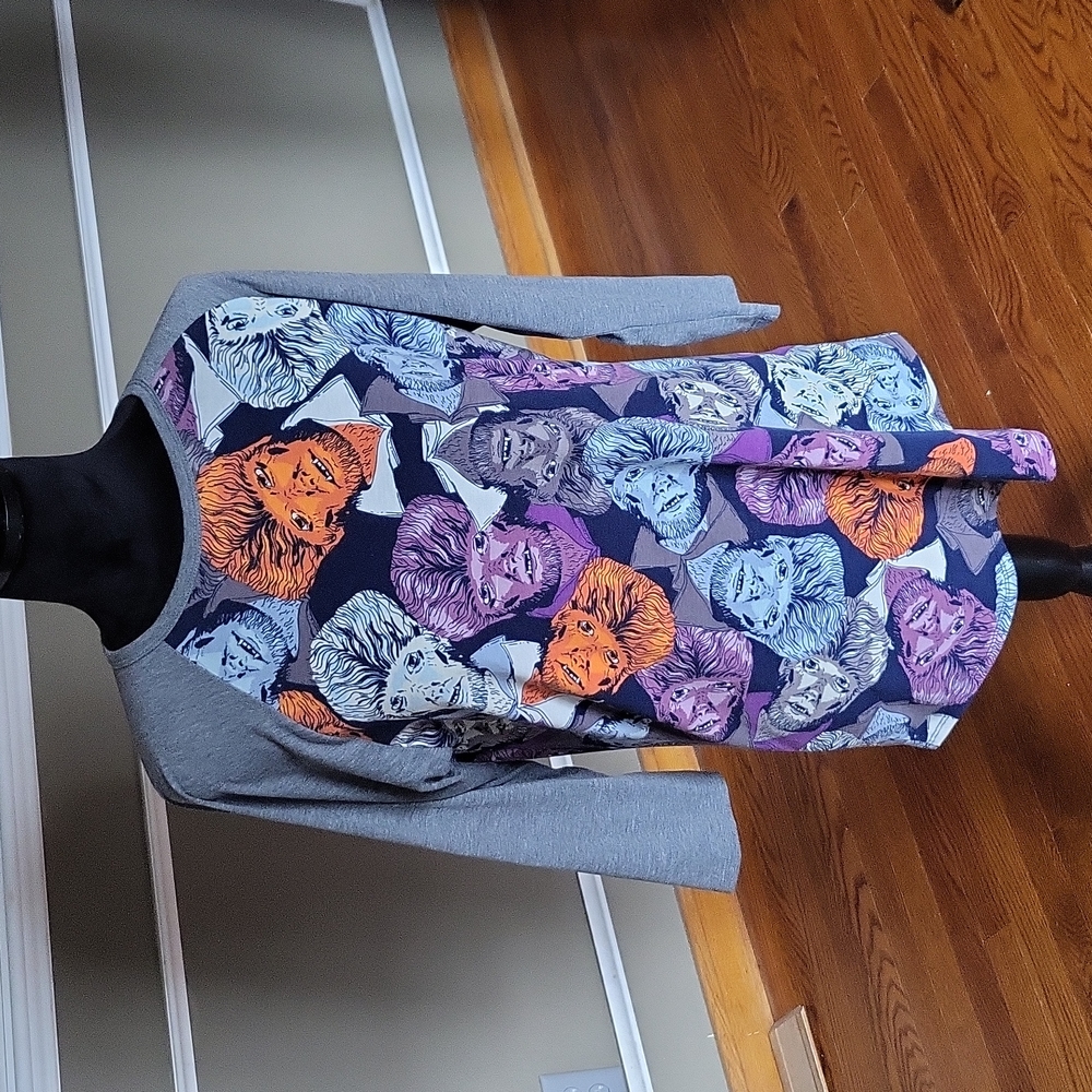 Wolf Man LulaRoe T Shirt Size Medium